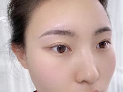 -臣丽纹眉品牌连锁