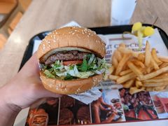 -The Habit Burger Grill 哈比特汉堡(复兴soho店)