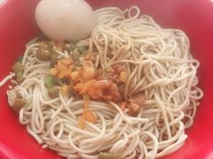 -牛师傅牛肉面(尚隆路店)