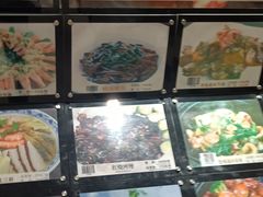 -沪华海鲜大酒楼(南汇店)