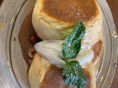 榛果巧克力奶油芝士舒芙蕾松饼-UPPER KITCHEN(延安路店)