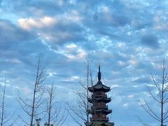 门面-龙华寺