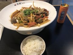 -拿渡·水煮鱼麻辣香锅(王府井奥莱·香江小镇店)