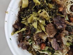 -阿阳牛腩腌面店