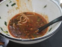 -杨记清芳牛肉拉面(宝龙广场店)