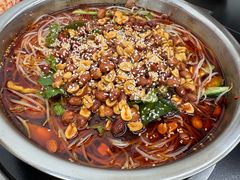 -周良天山牛杂城(天山路总店)