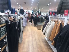 店内环境-优衣库(太原龙湖万达广场店)