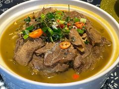 酸菜牛肉-禾悟农·农家私房菜