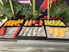 -元一希尔顿酒店·鲜切牛肉火锅禅自助餐厅