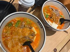 -阿香米线(中原万达店)