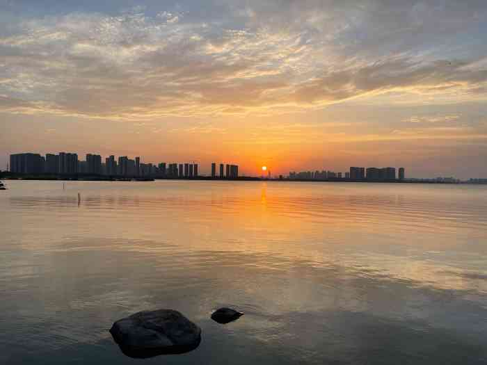 独墅湖公园-"最近接触最多的词就是各种「养身」!或许年.