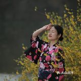 听说今年世纪公园种了一片彩色油菜花,果断安排上!