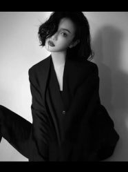 -巴黎新娘婚纱摄影