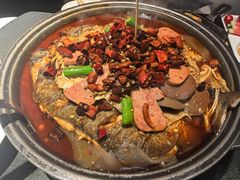 -辣尚瘾·烤鱼·新川菜(牡丹园直营店)