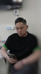 -韦恩先生Barbershop英式男士理发馆