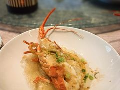 -景月阁空中食府(希尔顿酒店)