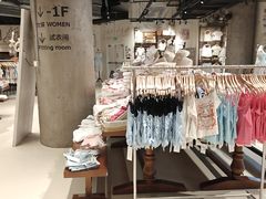 -ONE MOMENT(北京朝外店)
