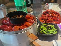 -巴厘龙虾·榜首油焖大虾(音乐学院·沿江酒馆店)