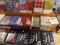 -LuOne凯德晶萃广场(徐家汇路店)