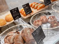 -分子跳动鲜活面包(五一大道店)