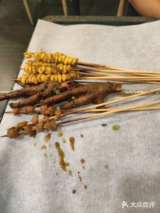 郑贵初烧烤·烤凤爪的发明者(王家湾店)图片