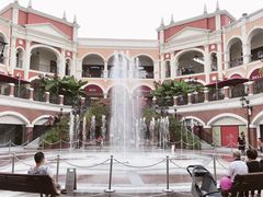 -佛罗伦萨小镇广佛名品奥特莱斯(疏港路店)