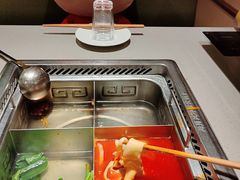 -海底捞火锅(关山保利店)