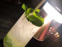 -丽思卡尔顿·炙焰·铁板烧餐厅
