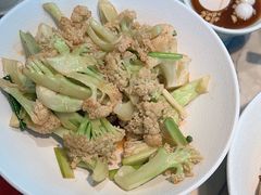 -渔语鱼酸菜鱼新川菜(来福士店)