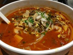 -渝是乎酸菜鱼(龙旗购物中心店)