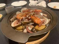 石锅原汁海鲜汇-鲁采LU STYLE(新天地店)