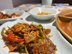 麻辣牛舌-猪啊牛呀羊啊铜盘烤肉(正大广场店)