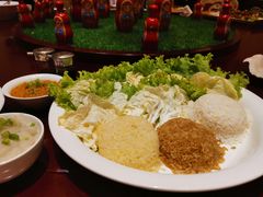 -套娃酒店-中餐厅