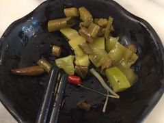 -轻捞慢起面馆(新世界百货店)