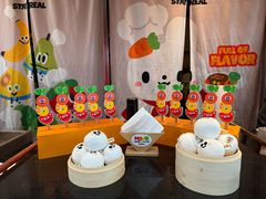 -东方明珠·可口可乐欢乐餐厅