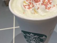 热樱花初绽拿铁-星巴克(温州龙湾万达店)