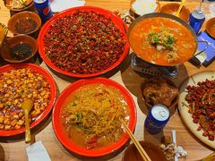 -先启半步颠小酒馆(常熟万达广场店)