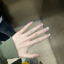 -悦指间美甲美睫