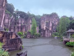 -广州莲花山旅游区