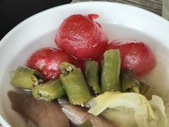 -毛辣果·酸