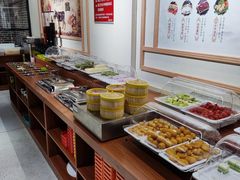 自助取餐区-潮牛宴·鲜牛肉自助火锅烤肉(龙岩新罗万达店)