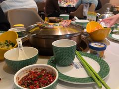 -润园四季椰子鸡火锅(卓越INTOWN店)