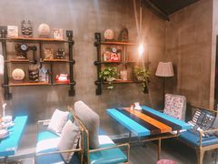 -臻鲜燕海鲜融合餐厅(金陵style店)