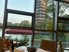 -听松楼·花园酒店·自助餐厅(红梅公园店)
