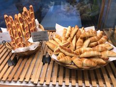 -Dough&Joe团憩(瑞虹天地月亮湾店)