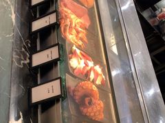 -广州万富希尔顿酒店·感趣自助餐厅·金秋蟹宴生蚝海鲜刺身烧烤