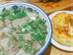 -嘻小北·兰州清汤牛肉面(太平洋森活天地店)