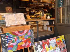 -Common Table · Brunch & Coffee