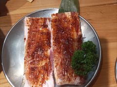 -汉城烤肉·黑金冠(华山路店)