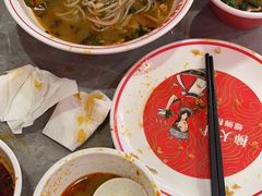 -柳大厨螺蛳粉(人民路总店)